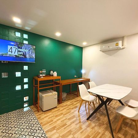 Plernpetch Hotel Surat Thani Exterior photo